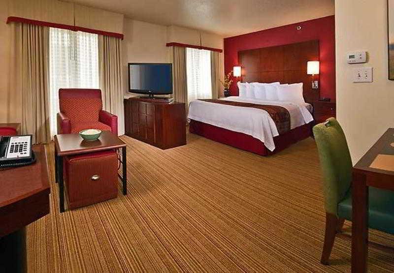 Residence Inn Philadelphia Willow Grove Horsham Bagian luar foto